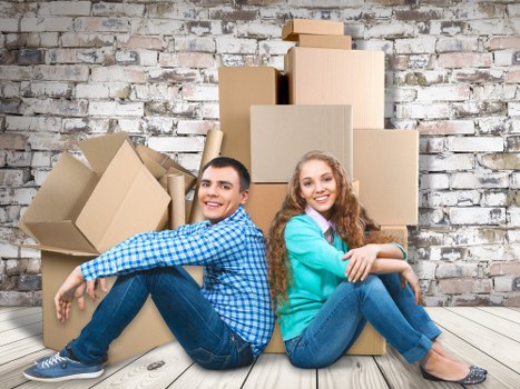Loading items securely into a removal van